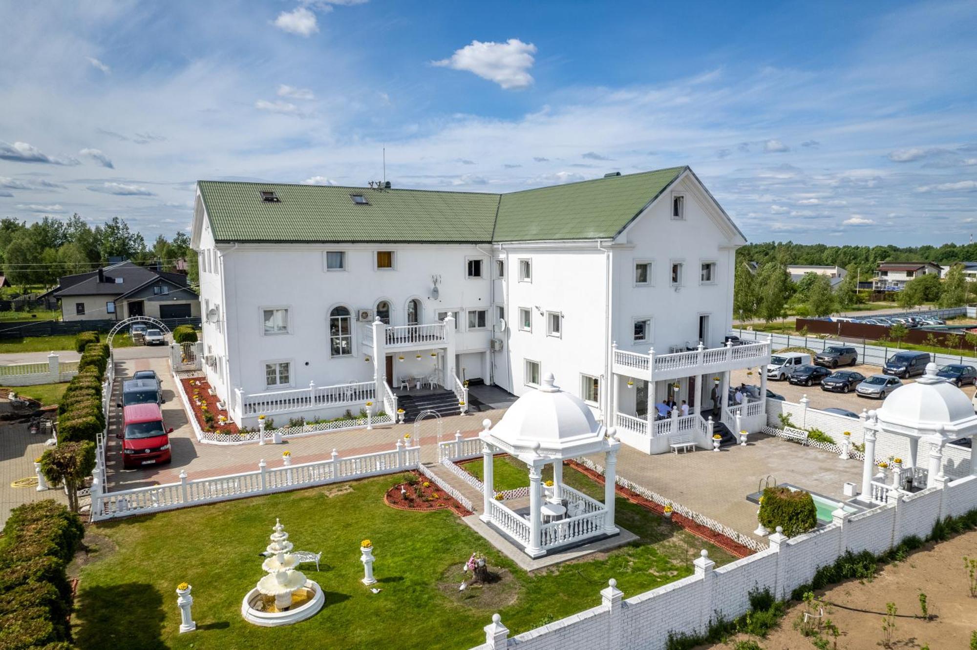 Tatjanos Dvaras VNO Buitenkant foto